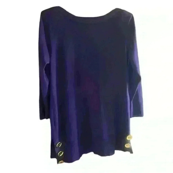 Cable and Gauge Purple ladies Sweater L Gold accent buttons. Good condition - Picture 1 of 6